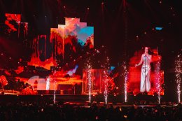 โมเมนต์รักล้นฮอลล์! "จินนี่-เจน่า" เสิร์ฟแฟนคอนคู่ครั้งแรก โชว์ครบรสพร้อมแขกรับเชิญคุณภาพ ในงาน "GINNYJAYNA [HEART TO HEART] FANCON"